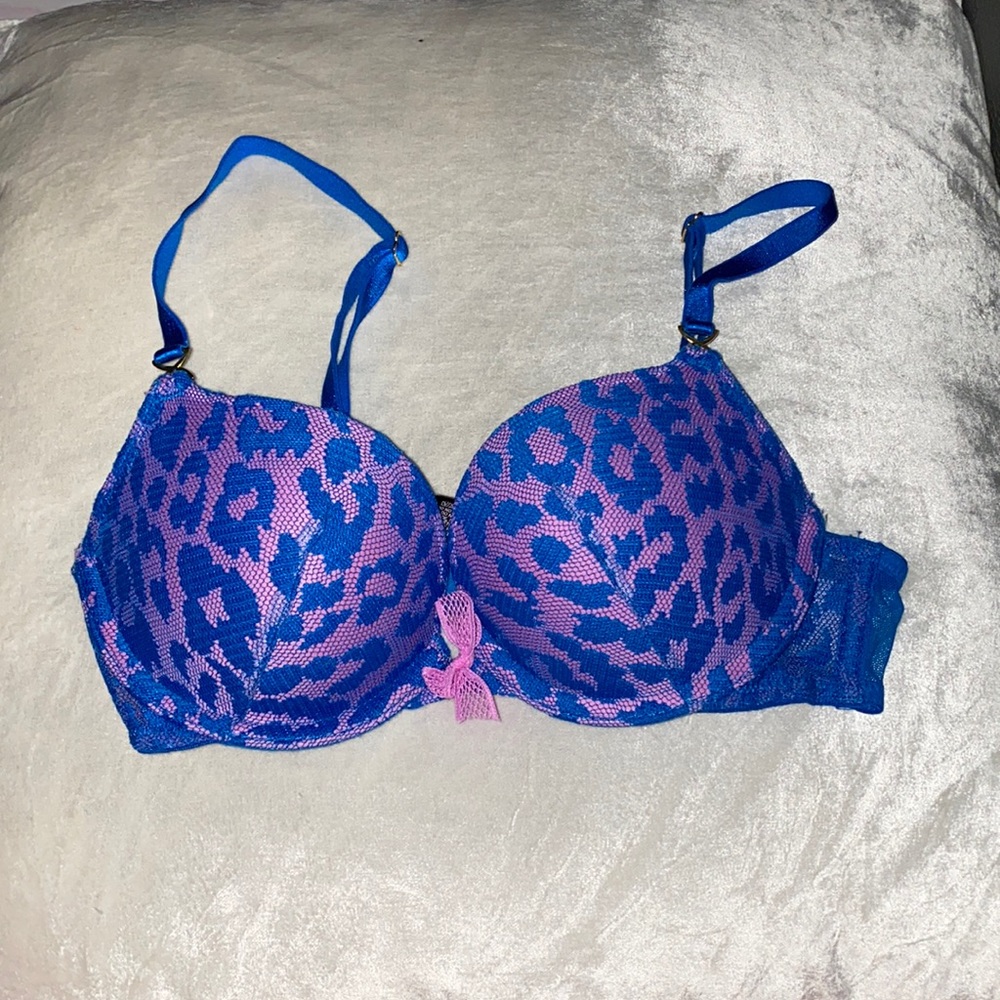 Victoria’s Secret Blue/Pink Cheetah Push-Up Bra